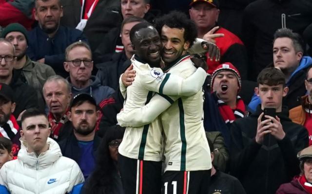 Kaiyun Sports-开云体育-【英超】萨拉赫帽子戏法 曼联0比5惨遭利物浦屠杀