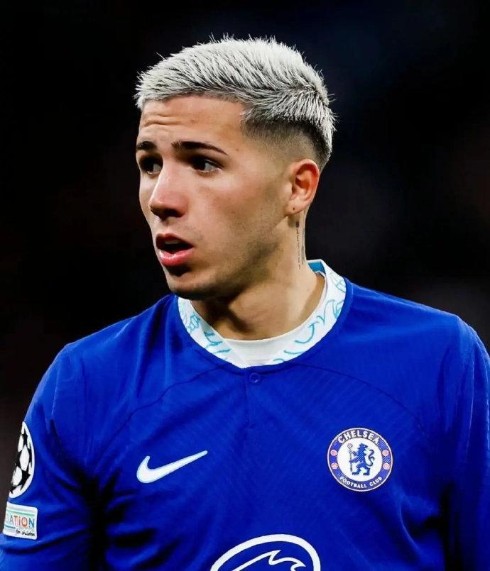 Kaiyun Sports-开云体育-加入蓝军三个赛季，晋级成世界顶级选手：有恩佐的蓝军给人新希望