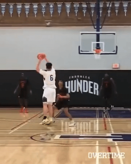 开云体育平台-从综艺选手到国家队功臣，Ben太炸了！上海特意为他做了这个决定…