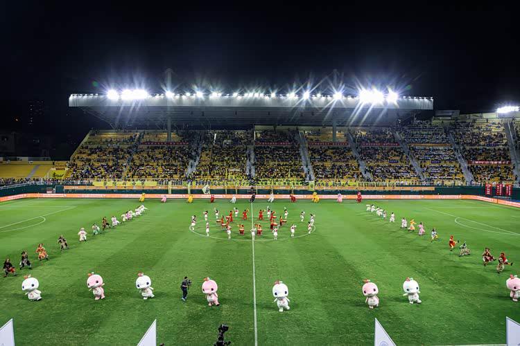 广汽集团为广州豹打Call！广州豹主场2:0战胜宁波俱乐部